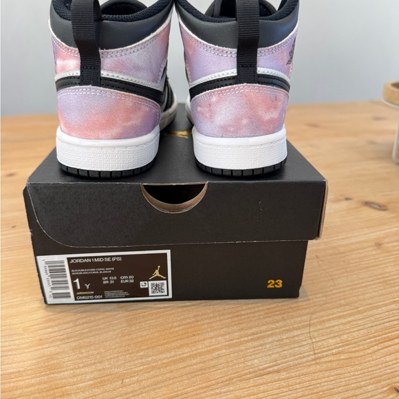 Jordan 1 Mid SE Zen Master (PS) - Picture 3 of 6